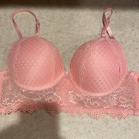 Lot of four bralettes with push up padding. Pink, red, purple, and gold. - Picture 11 of 13